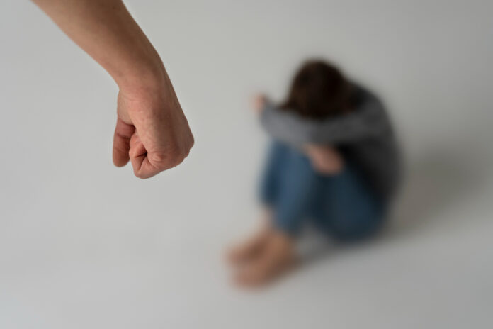Homem é detido por abusar sexualmente da própria filha em Siderópolis, SC