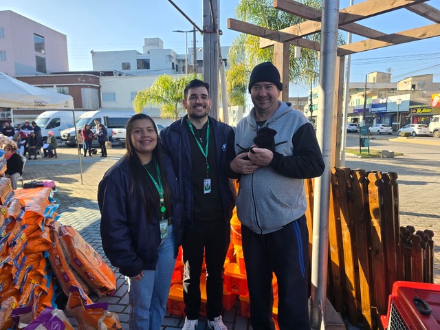 Feira de Adoção e Castração mobiliza comunidade em Otacílio Costa 2 b33e8f4e 0808 4235 ad85 76b656774bc0