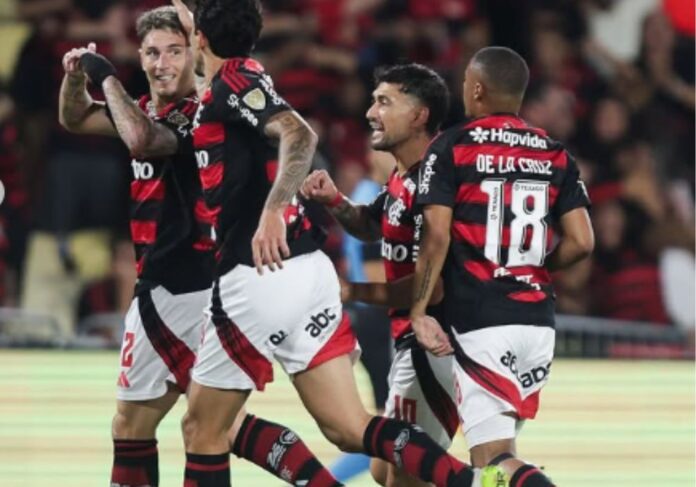 árbitro de interferência em substituição