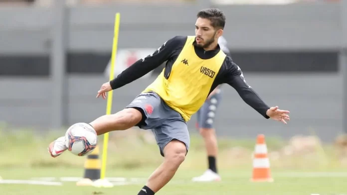Santa Cruz anuncia volante revelado pelo Vasco para a Série C