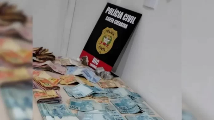 Polícia prende chefe do tráfico em Laguna após investigação detalhada