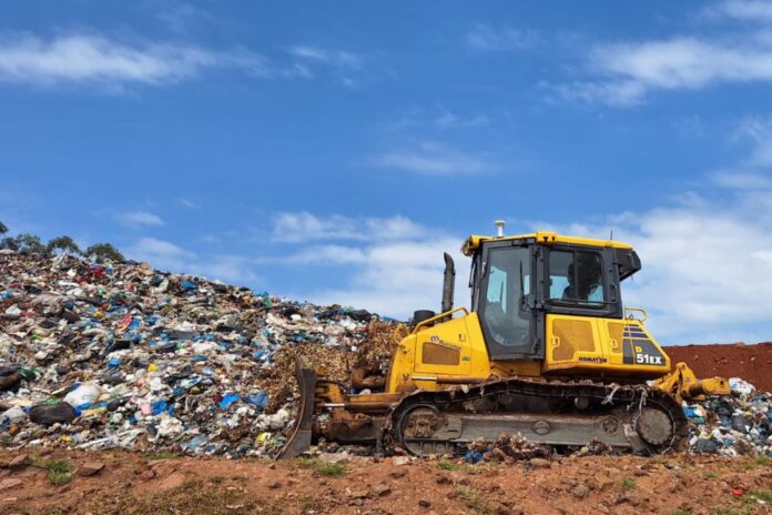 Tecnologia catarinense digitaliza operação de aterros e promete reduzir custos em até 70%