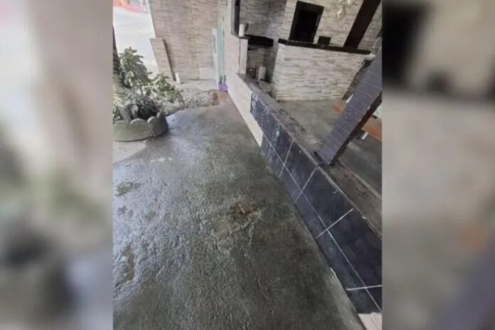Tentativa de feminicídio em Joinville tem cena do crime comprometida por limpeza precoce
