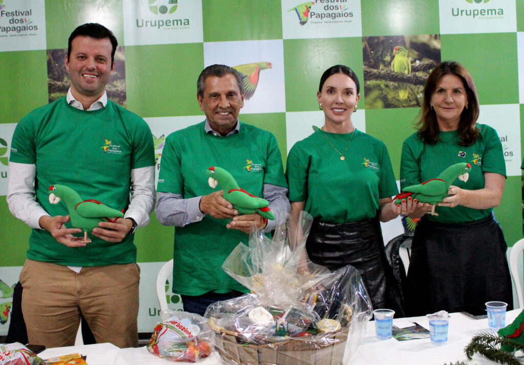 Abertura do Festival dos Papagaios marca início da temporada em Urupema 1 IMG 3755
