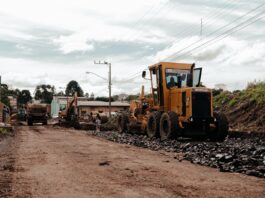OBRAS ESTRUTURANTES AMPLIAM INFRAESTRUTURA E PREPARAM LAGES PARA NOVO CICLO DE DESENVOLVIMENTO ECONÔMICO