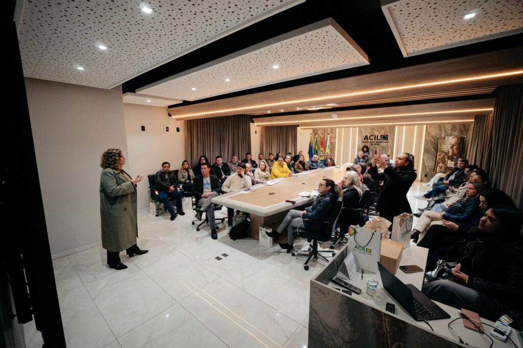 Presidente da Associação Catarinense de Imprensa reúne profissionais e estudantes de Jornalismo em Lages 5 824b078d c372 4f7a 8096 76aa9e6c7dea